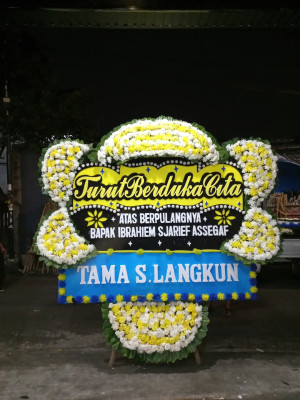 Papan Bunga Duka di Pujungan