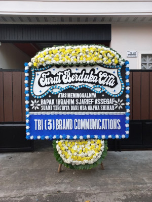 Papan Bunga Duka di Pujungan